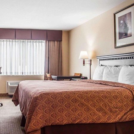 Econo Lodge Elmira-Corning Fisherville Eksteriør bilde