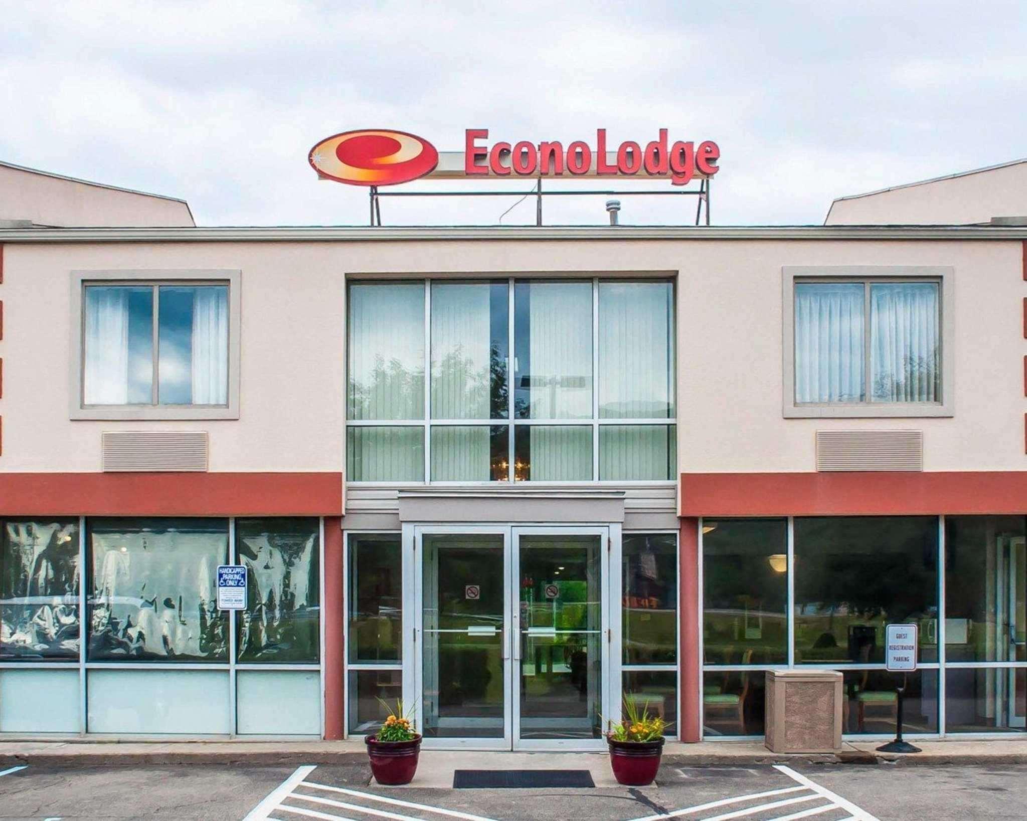 Econo Lodge Elmira-Corning Fisherville Eksteriør bilde