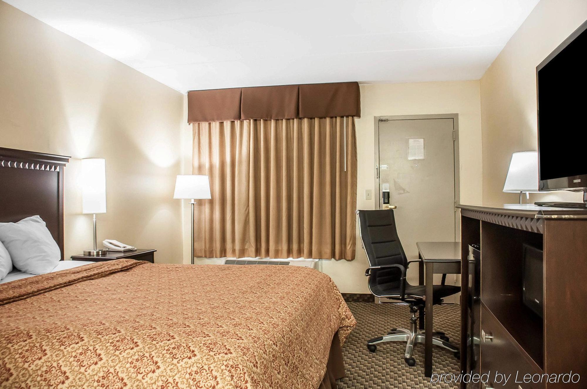 Econo Lodge Elmira-Corning Fisherville Eksteriør bilde